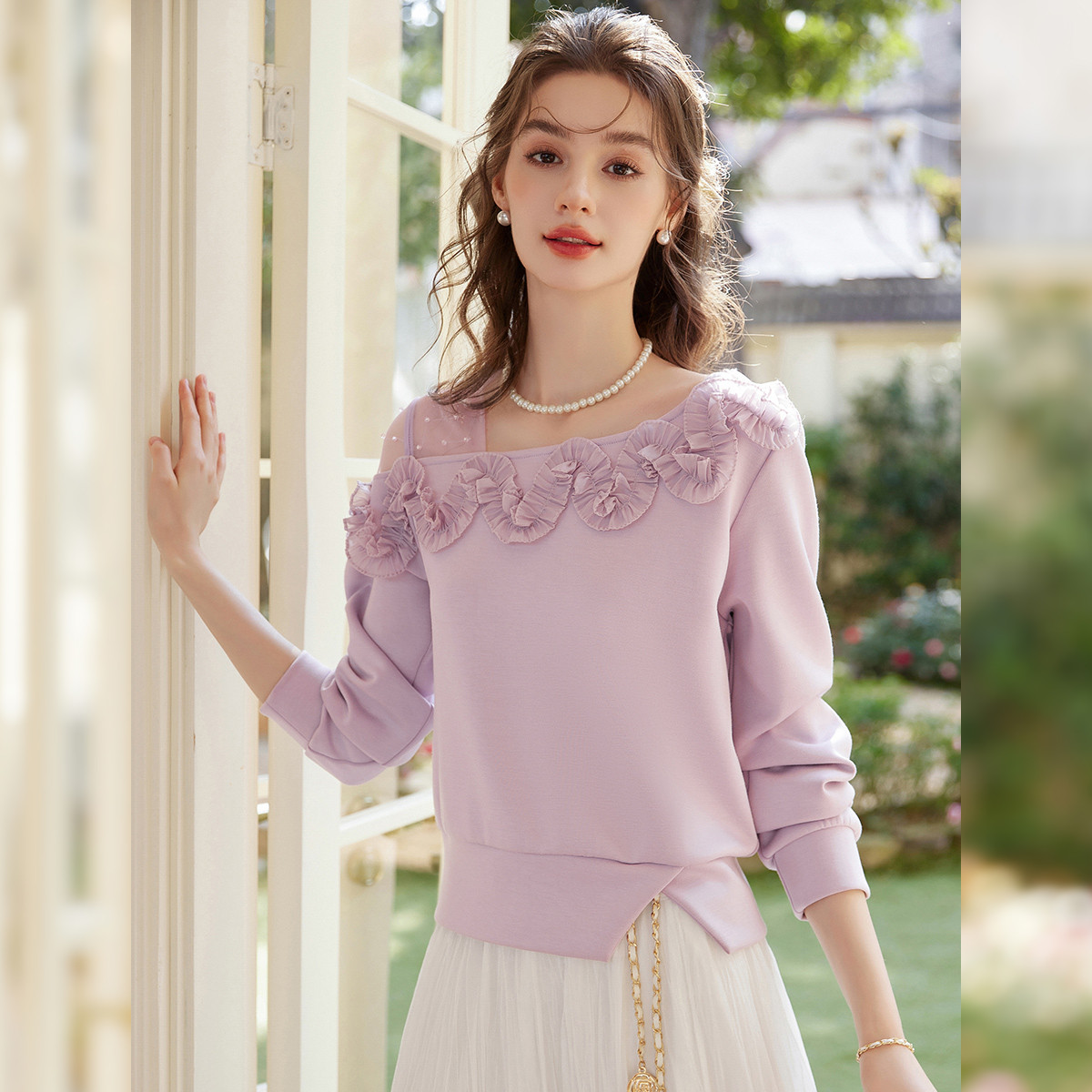 LOUIS YAO Sweet Irregular Neck - Plant Parent Hoodie recensie en prijs